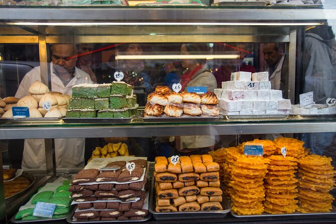 Marseille Food Tour – Full Meal of Local Tastes by Do Eat Better - Seafood and panisse near the old harbor