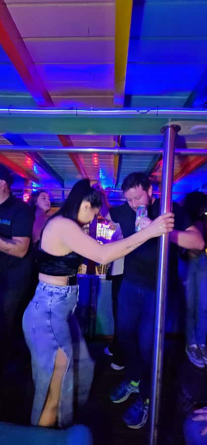 Medellin: Party Bus with DJ & Street Food Tastings - Practical details before you book