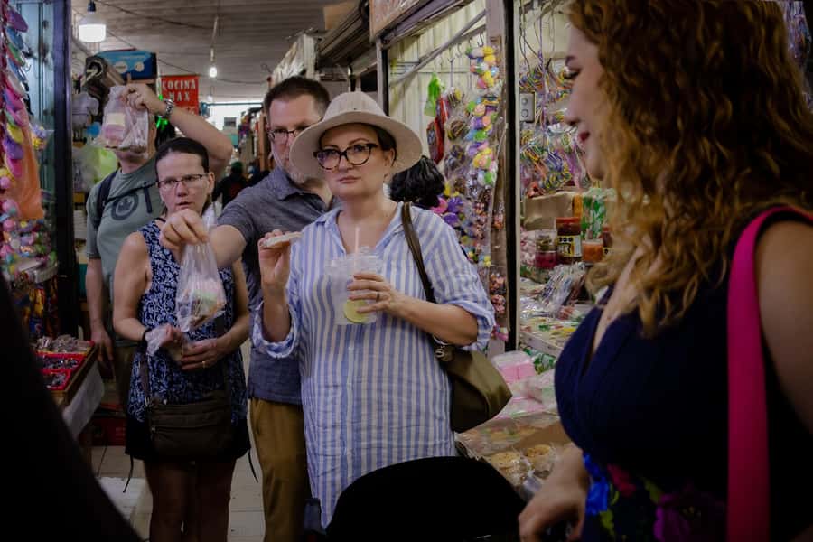 Mérida: Food tour of typical Yucatecan cuisine. - The Mayan influence behind the market food
