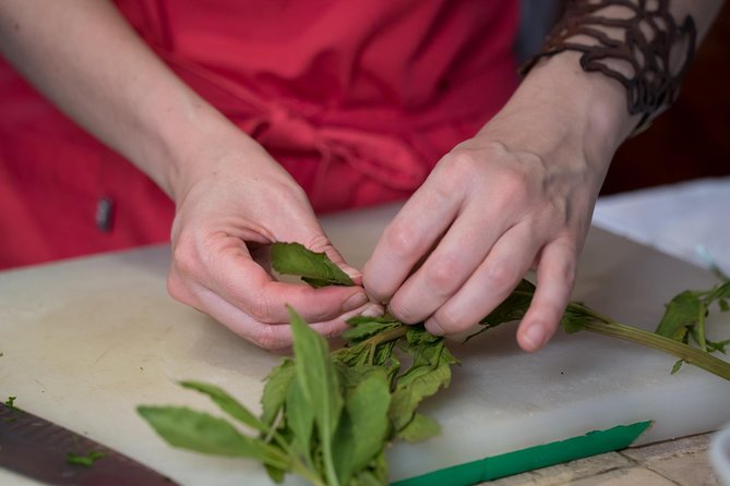 Mexican Cooking Class with Food Market Visit in Mexico City - A market visit with a purpose