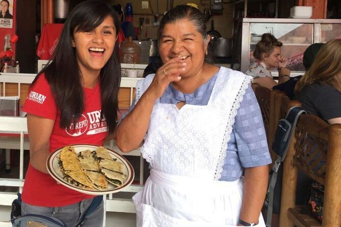 Mexico City: Hidden Markets, Street Food & Salsa-Making Tour - Why this market tour feels different