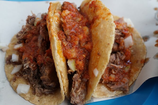 México City: Street Food to Home Cooking Food Tour - The market stop adds local context