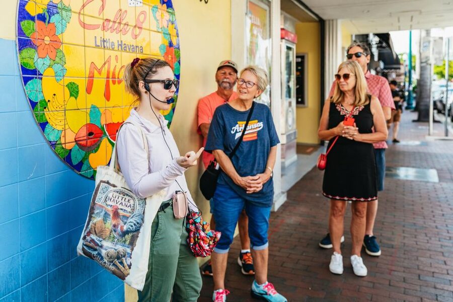 Miami: Little Havana Food Walking Tour with Tastings - A bakery stop and the sweet side of the neighborhood