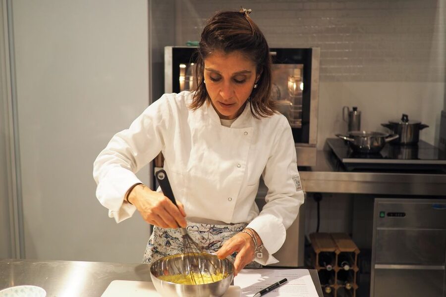 Milan: Italian Cooking Class with Food and Wine - From preparation to the shared table