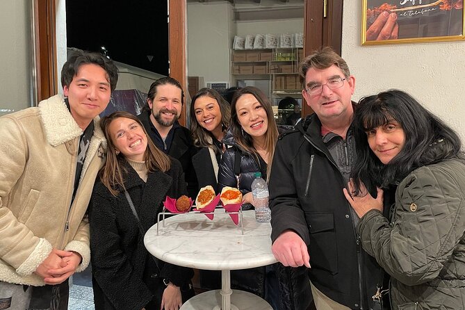 Milan: Sunset Navigli Food & Drinks Tour by Do Eat Better - Walking, group size, and getting home