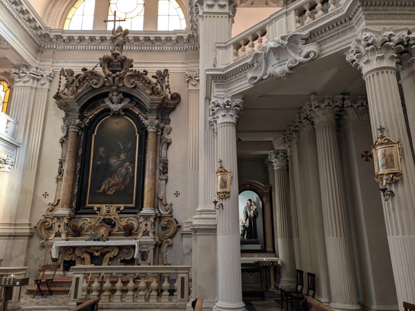 Modena Food Tour: Sightseeing & Taste - What the guide adds to the experience