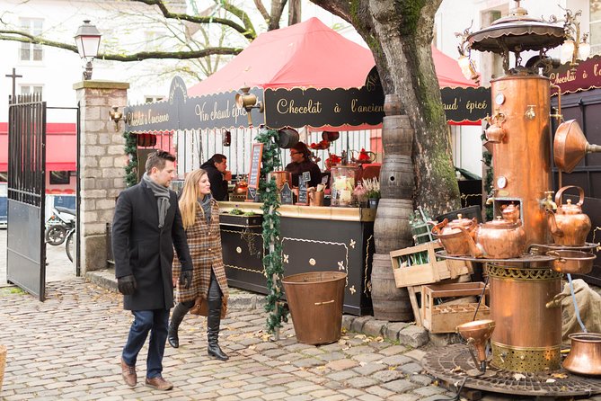 Montmartre Hill French Gourmet Food and Wine Tasting Walking Tour - What the small-group format changes