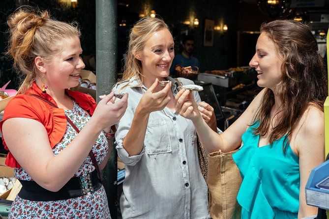 Montmartre Private Food Walking Tour With Locals: The 10 Tastings - What the private format is really worth