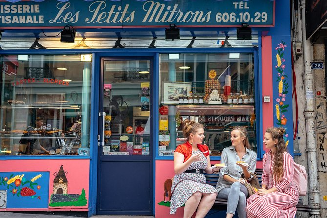 Montmartre Private Food Walking Tour With Locals: The 10 Tastings - Ten tastings with room for personal choices