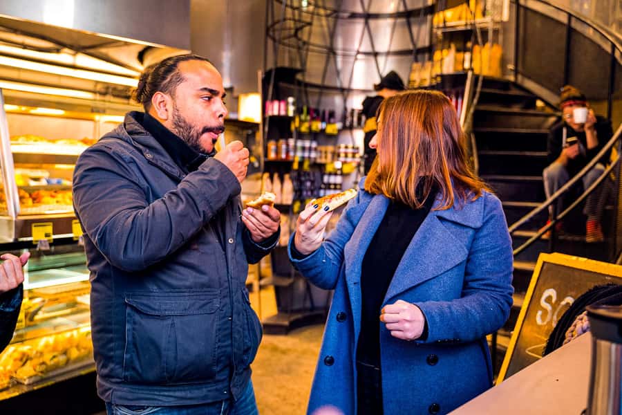 Montreal: Mile End District Food Tour with 8+ Tastings - Coffee and a Hand-Piped Sicilian Cannoli