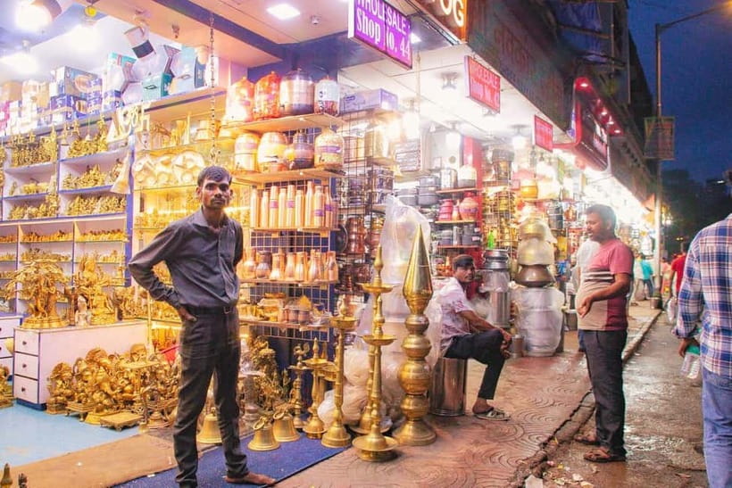 Mumbai: Street Food and Night Markets Tour - Mohamed Ali Road and Minara Masjid