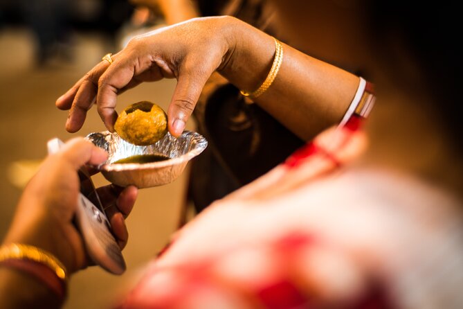 Mumbai Street Food Tour - Chowpatty Beach: the strongest opening course