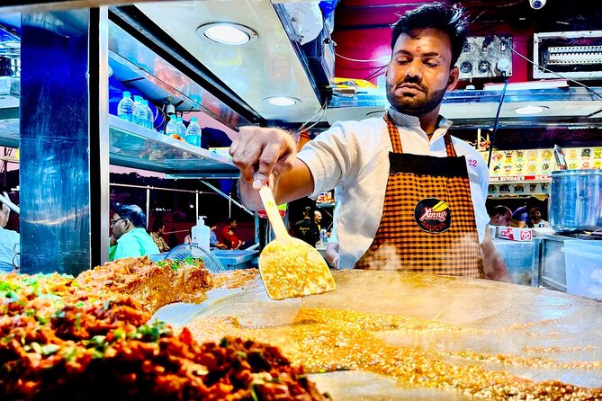 Mumbai: Street Food Tour - Chowpatty Beach and Mumbai’s famous vegetarian snacks