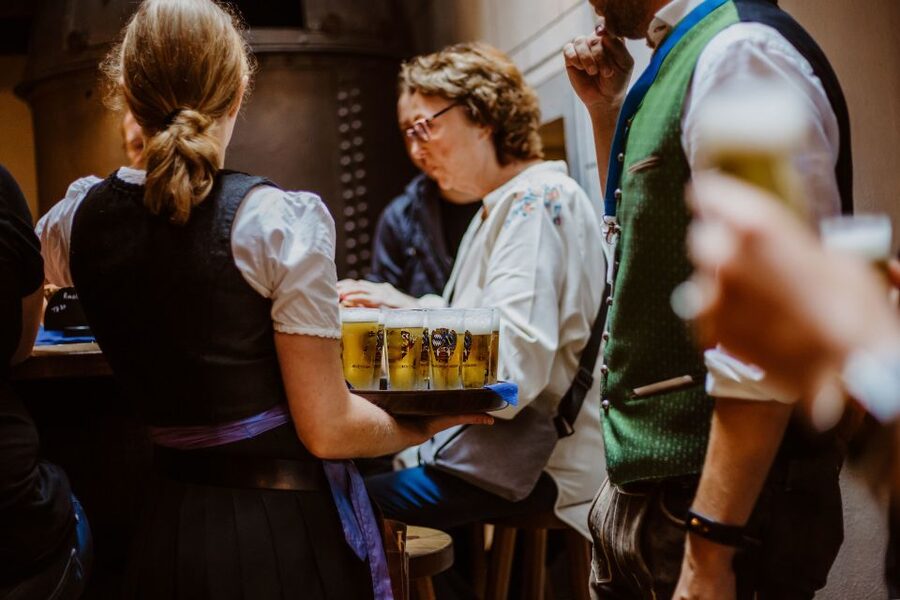 Munich: Beer and Food Tour with Dinner & Oktoberfest Museum - Who should book this Munich evening
