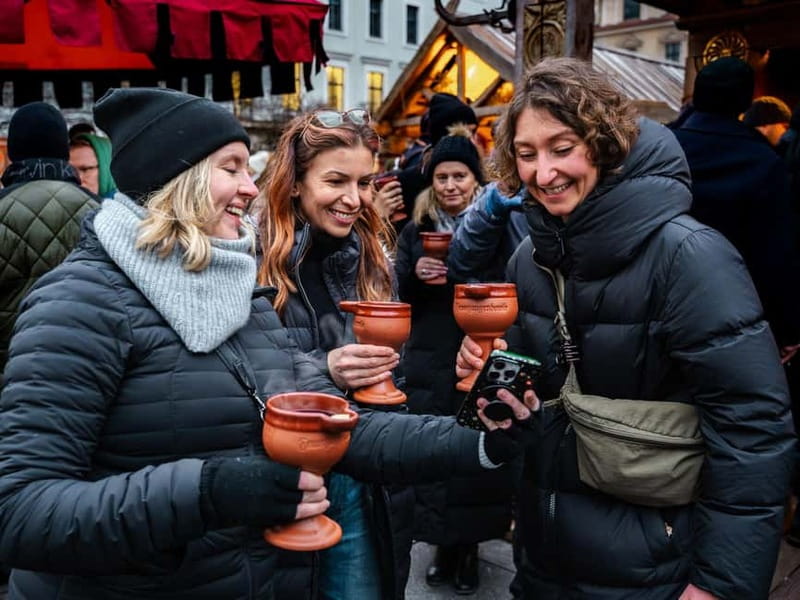 Munich: Christmas Markets Food & Drink Tour - Marienplatz, Munich’s central Christmas market