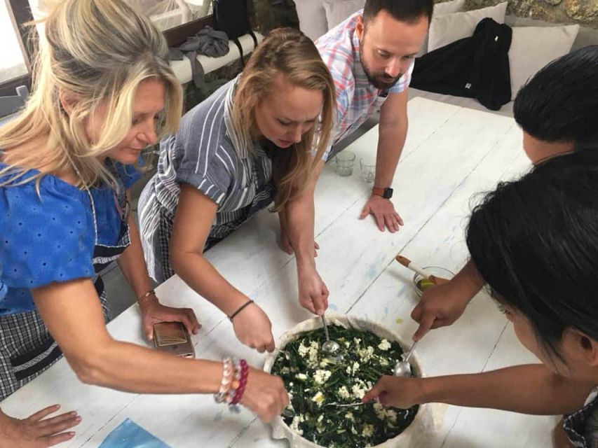 Mykonos: Cooking Class with Food and Wine - Who should book this class?
