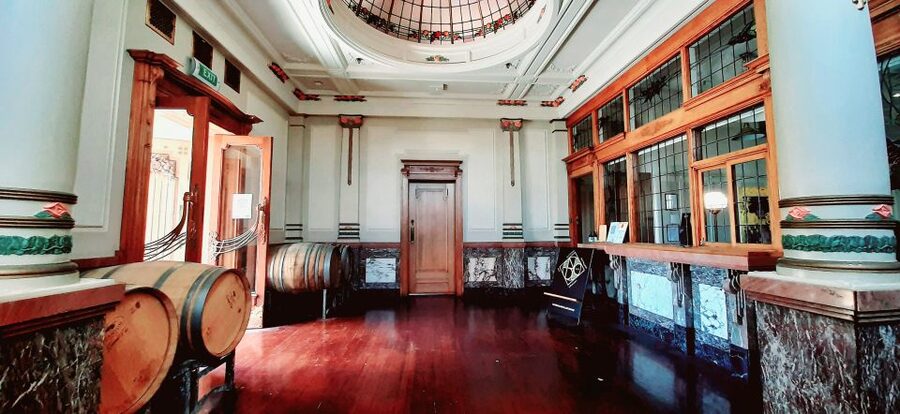 Napier: Winery + Gin Tasting Tour with Lunch Thu Fri Sat - Who will enjoy this tour most