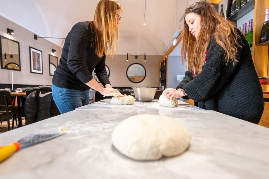 Naples: Authentic Neapolitan Pizza Making Class - Central Naples and the meeting point