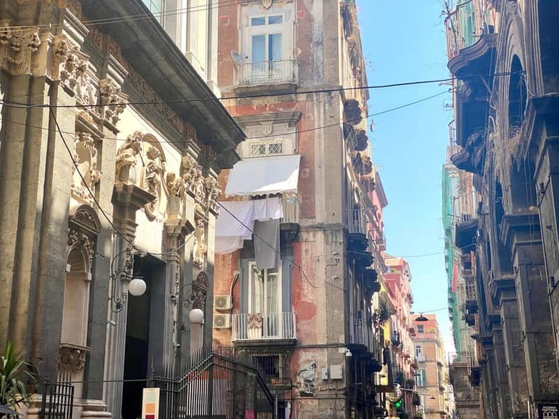 Naples: Old City Center Street Food Tour with Spritz - Ending at Gesù Nuovo with Spritz and gelato