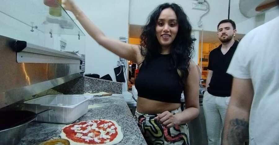 Naples: Pizza Making Class with Neapolitan Chef and drink - Antipasti before the pizza
