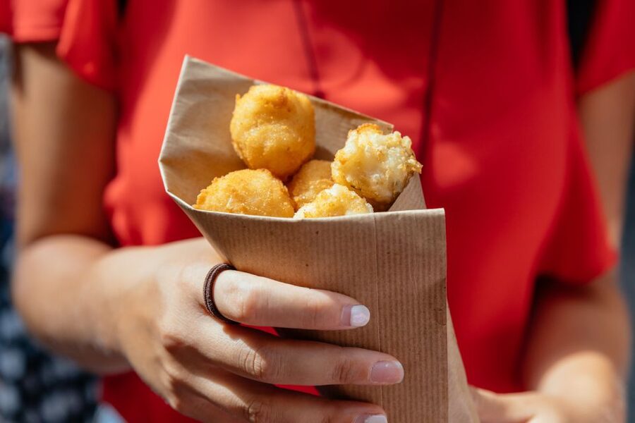 Naples: Private Food Tour – 10 Tastings with Locals - Pace, street noise, and the practical side