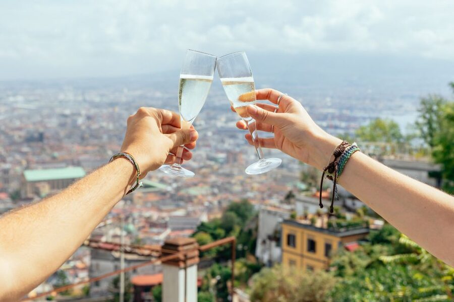 Naples: Private Food Tour – 10 Tastings with Locals - Who should book this Naples food walk?