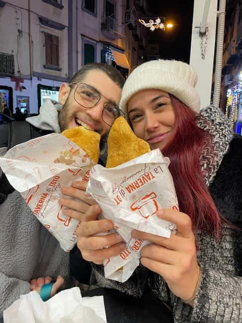 Naples: Street Art, Wine and Food Tasting Walking Tour - Dei Vergini Market in the morning