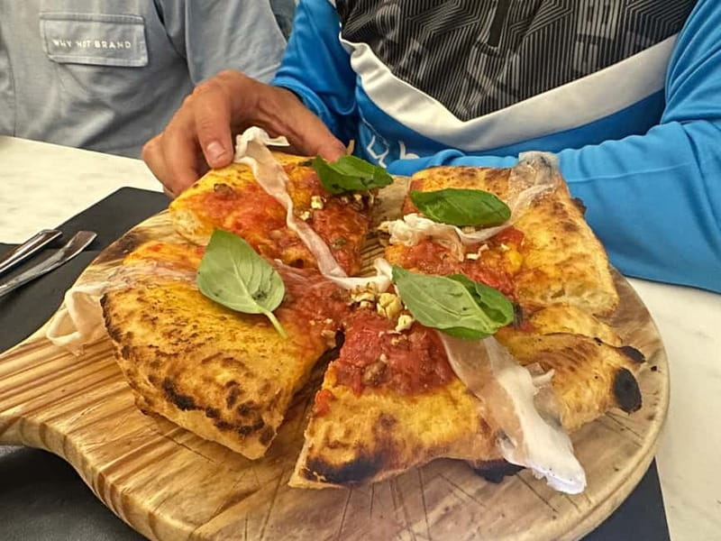 Naples: Street Food and Guided Sightseeing Walking Tour - Why this Naples food walk works