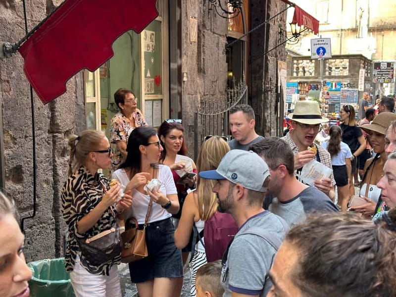 Naples: Street Food and Guided Sightseeing Walking Tour - Fresh mozzarella and the first taste of Naples