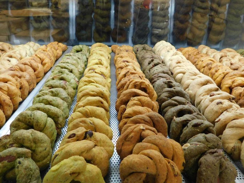 Naples Street Food Scene Tour: Small-Group Tasting Adventure - San Gregorio Armeno and the food between the lanes