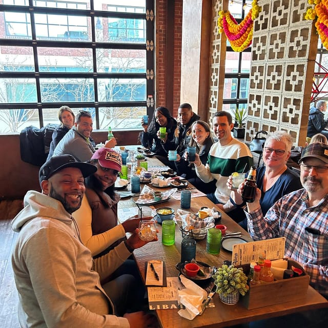 Nashville: The Gulch Walking & Tasting Food Tour - Who should book it?