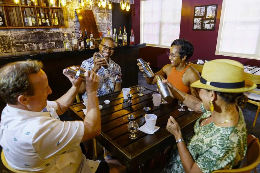 Nassau: Rum Tastings and Culinary Walking Tour - The private speakeasy and cocktail lesson