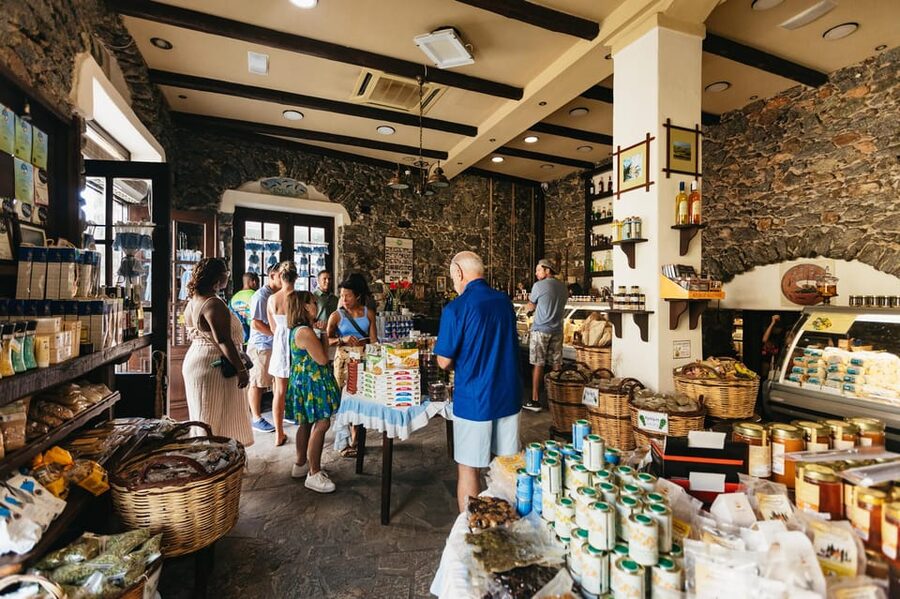 Naxos: Naxos Town Food Tour with Tastings and Wine - Market colors, herbs, and local products
