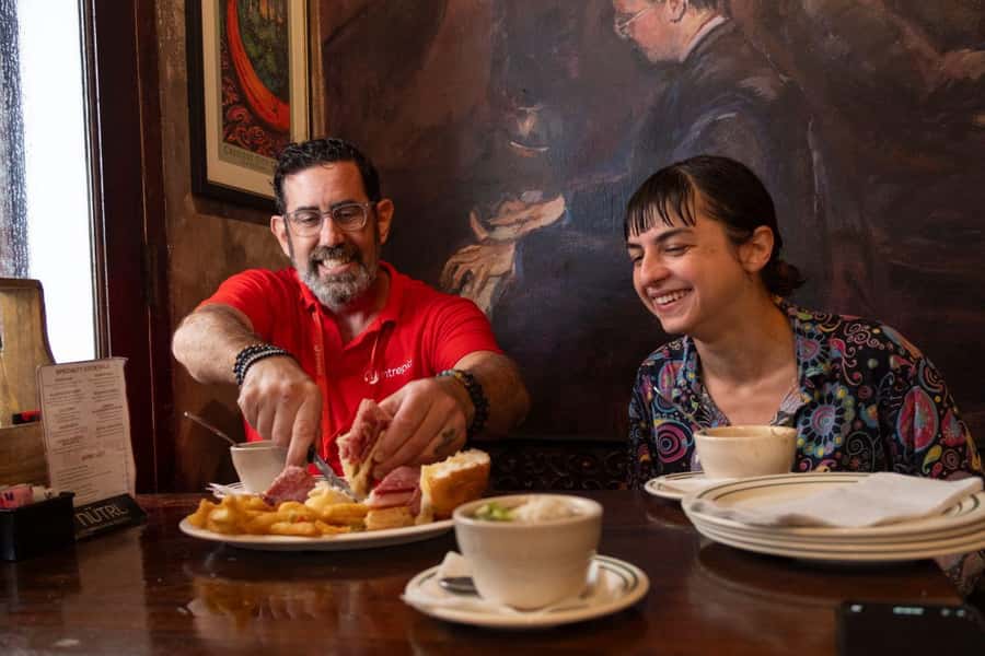 New Orleans: Beloved Bites & Famous Dishes Food Tour - Beignets and the sweet beginning