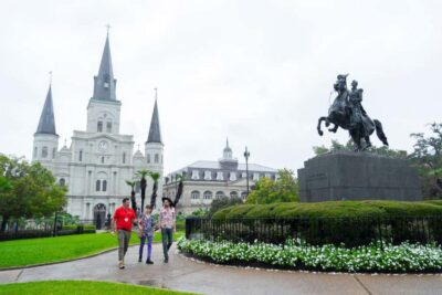 New Orleans: Beloved Bites & Famous Dishes Food Tour