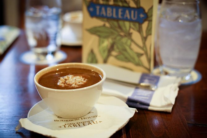 New Orleans Food and History Walking Tour - Ending with bread pudding and Bananas Foster flavors