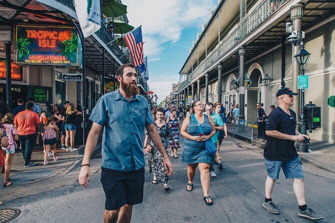 New Orleans French Quarter Food Tour: Cajun, Creole and Culture - How much walking and waiting should you expect?