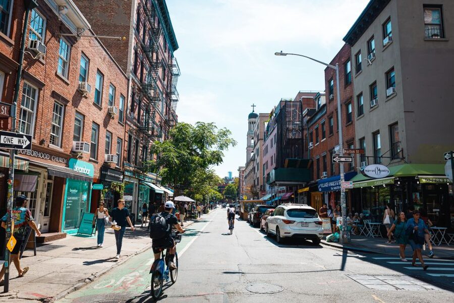 New York City: 2-Hour Chocolate Tasting Tour - Seven tastings, not seven full desserts