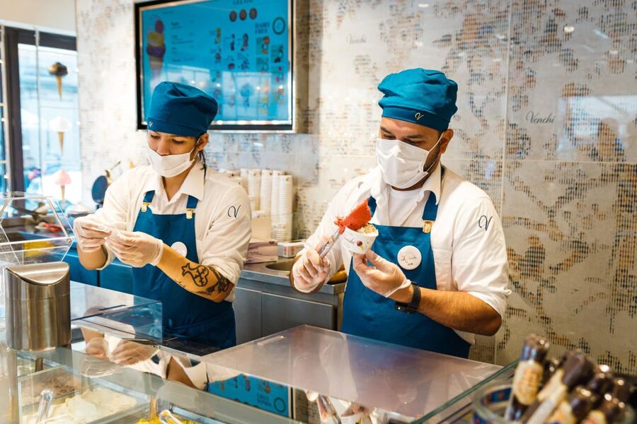 New York City: 2-Hour Chocolate Tasting Tour - The guide shapes the experience