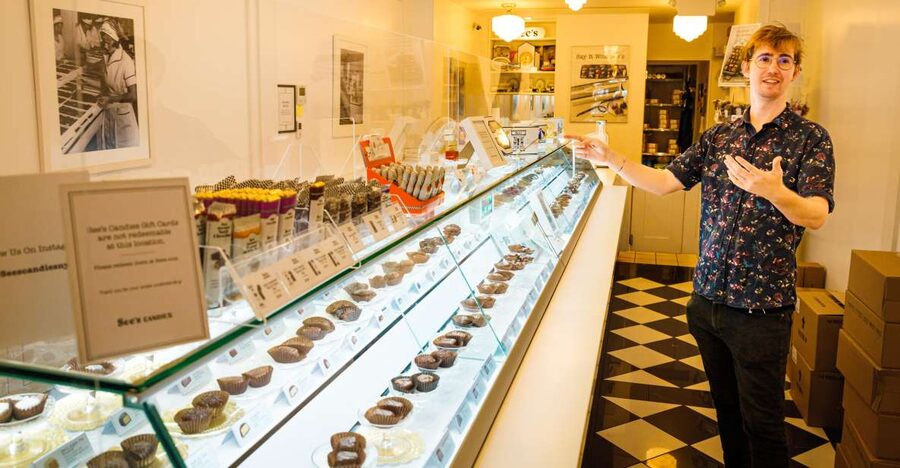 New York City: 2-Hour Chocolate Tasting Tour - Xocolatti brings modern flavors to the route