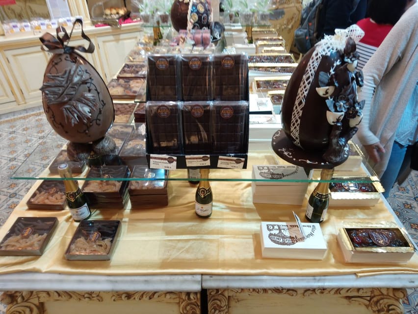 Nice: Food and Wine Old Town Guided Walking Tour - Olive oil, truffles, cheese, and wine