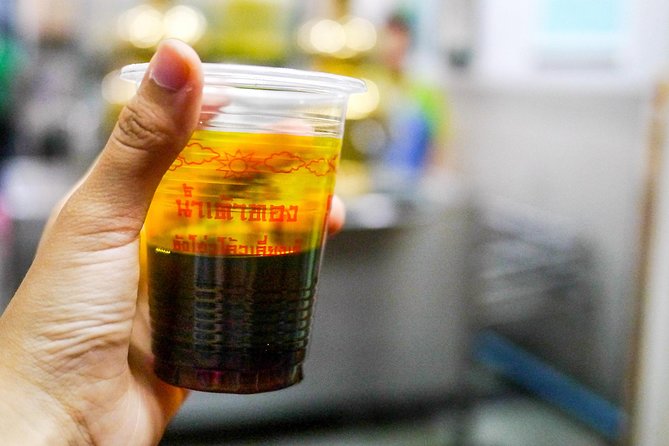 Night Street Food Tour of Bangkok's Chinatown - Why Chinatown works so well at night