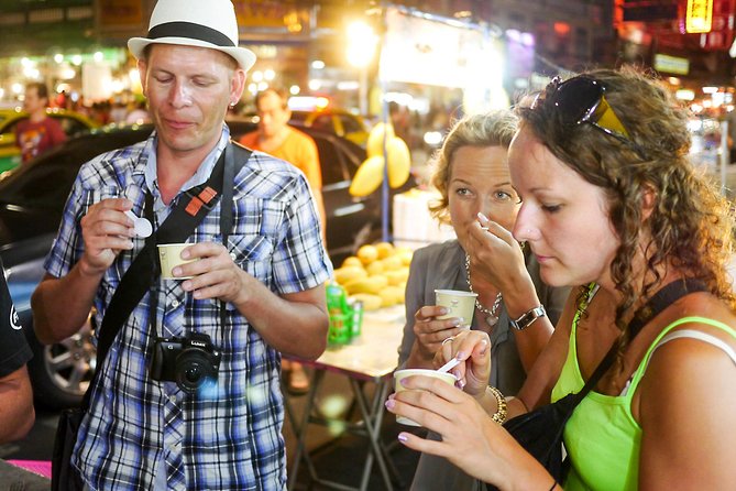Night Street Food Tour of Bangkok's Chinatown - The first bowl: noodles in tomato soup