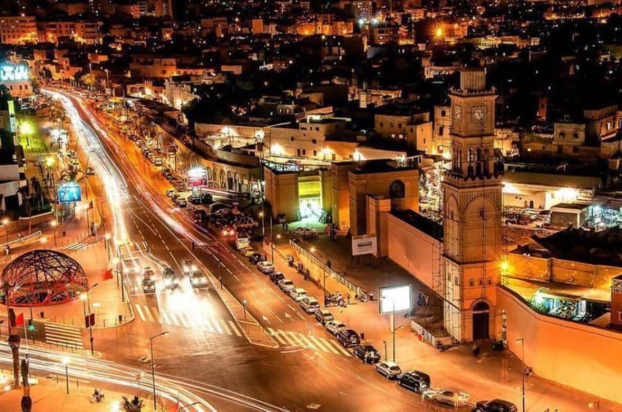 Night Tour of Casablanca with Street Food Tasting - Casablanca after sunset, with food as your compass