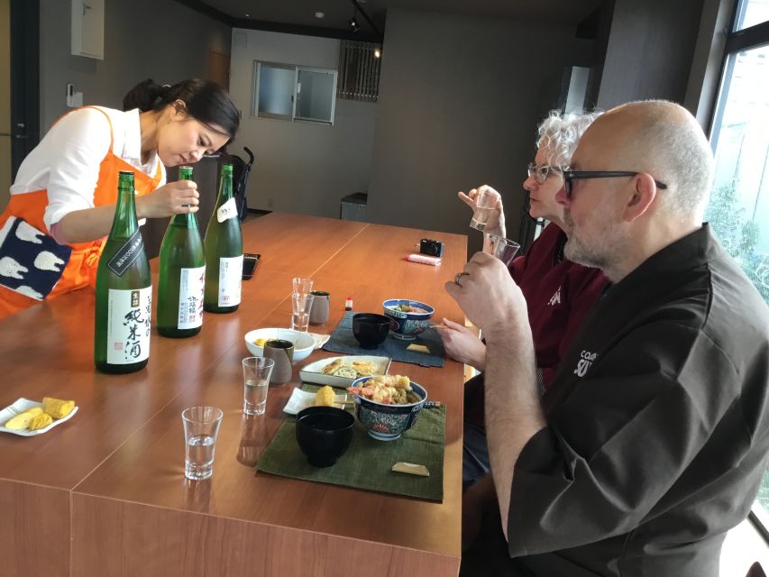 Nishiki Market Food Tour with Cooking Class - What the private format really adds
