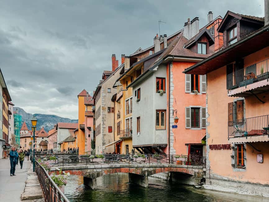 No Diet Club - Unique Food Tour in Annecy with many Tastings - Sweet stops and other local treats