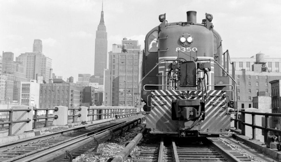 NYC: Chelsea Market, Meatpacking, High Line Food Tour - Chelsea Market turns lunch into a neighborhood lesson