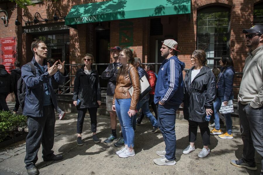 NYC: Chelsea Market, Meatpacking, High Line Food Tour - Should you book it?