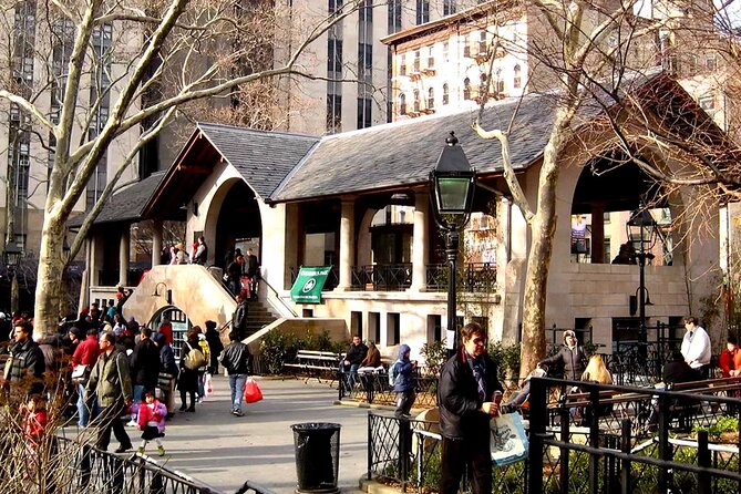 NYC: Chinatown & Little Italy Food Tour with 7 Flavorful Tastings - Canal Street, where the neighborhoods meet