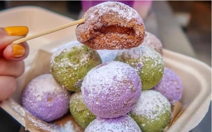 NYC: Chinatown & Little Italy Food Tour with 8 Tastings - What the three-hour pace feels like